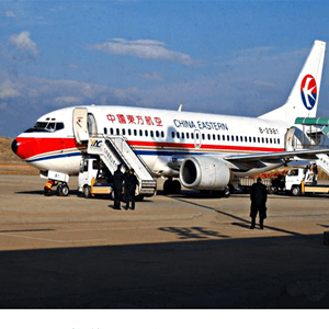 厦门空运代理航空快运业稳步发展的原因是什么？